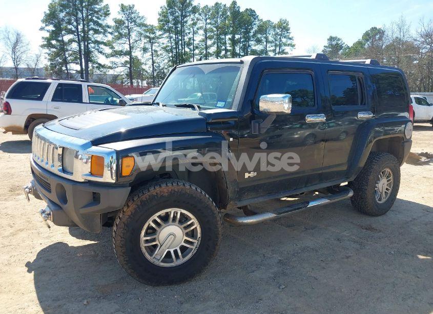Photo 2 of 2006 Hummer H3 SUV (VIN 5GTDN136568328414)