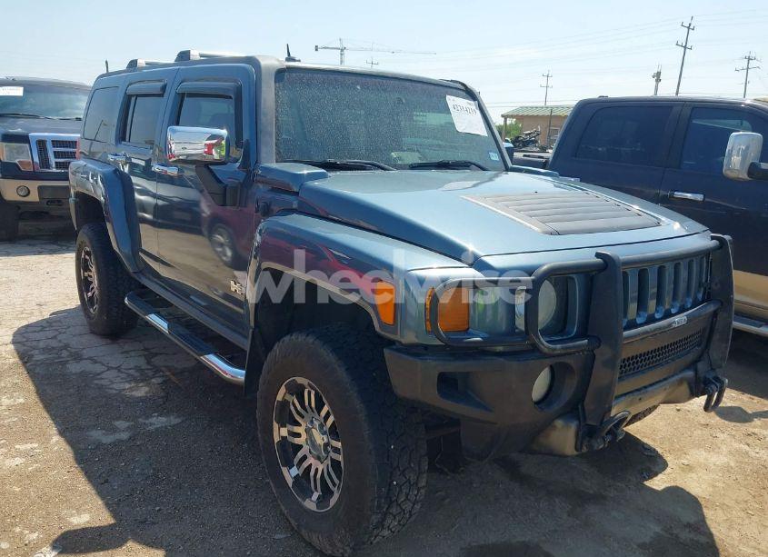 2006 Hummer H3 SUV (VIN 5GTDN136668303795) main photo