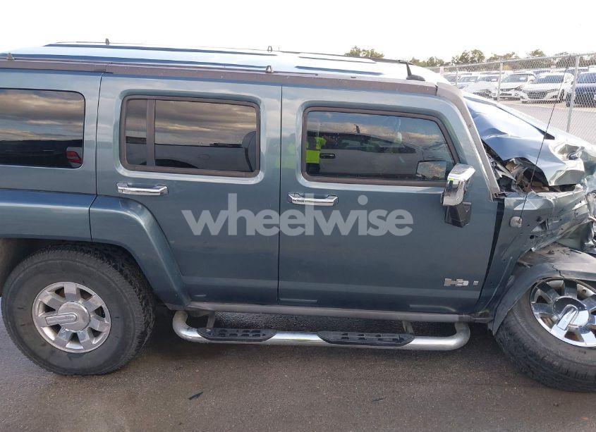 Photo 13 of 2006 Hummer H3 SUV (VIN 5GTDN136868142611)