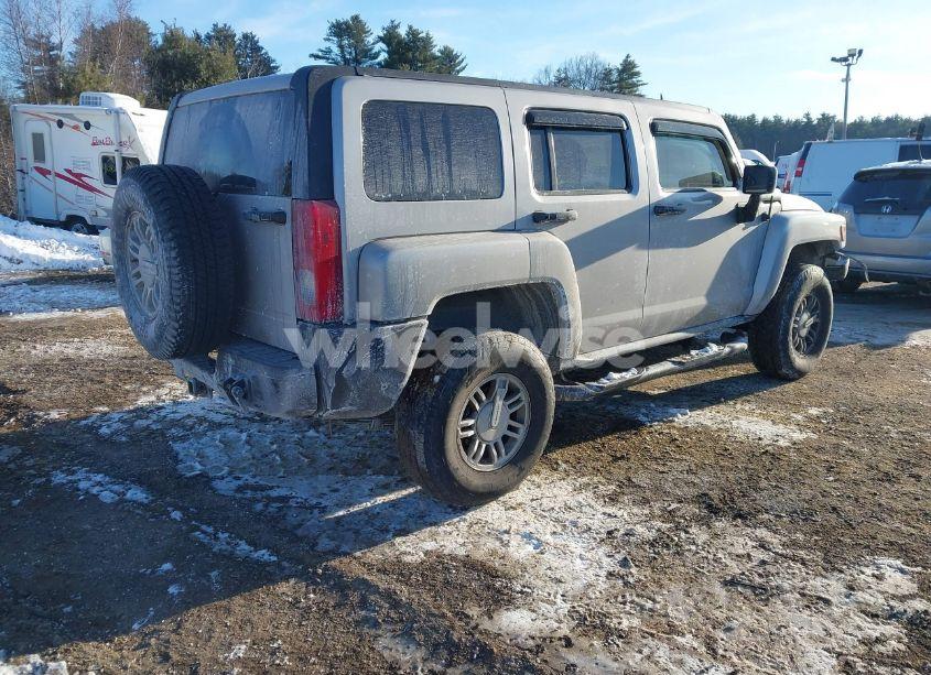 Photo 4 of 2006 Hummer H3 SUV (VIN 5GTDN136868274977)