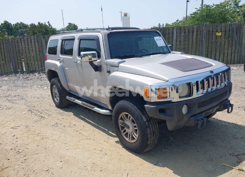 2006 Hummer H3 SUV (VIN 5GTDN136968276253) main photo