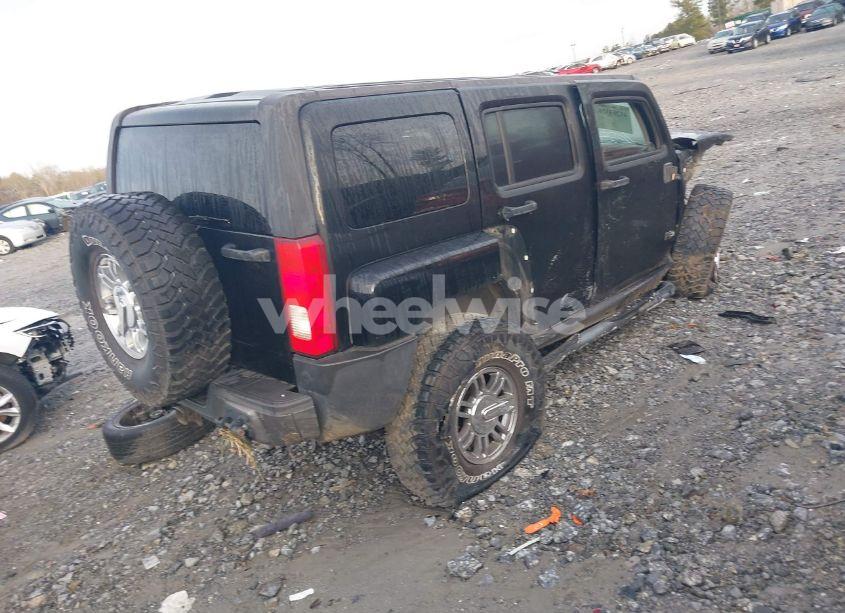 Photo 4 of 2007 Hummer H3 SUV (VIN 5GTDN13E178105912)