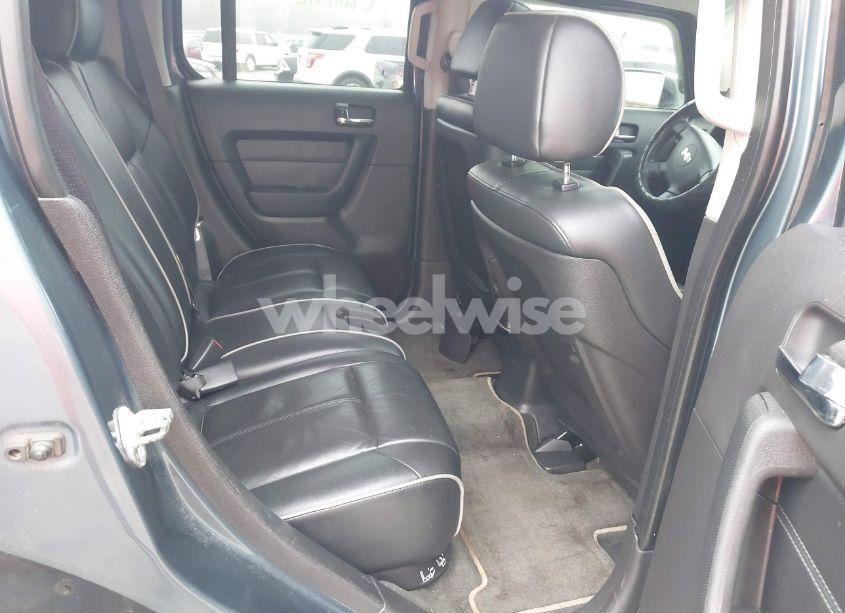 Photo 8 of 2007 Hummer H3 SUV (VIN 5GTDN13E178106008)