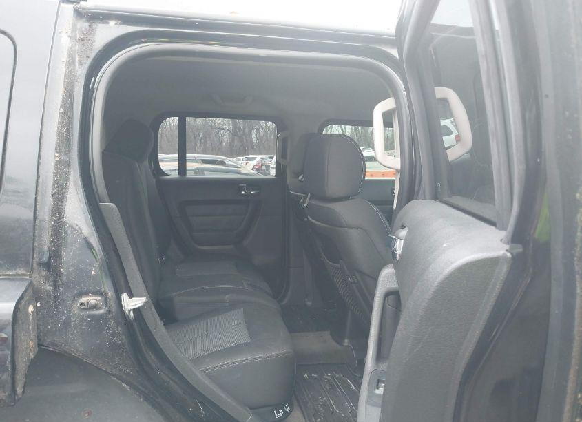 Photo 8 of 2007 Hummer H3 SUV (VIN 5GTDN13E378113963)