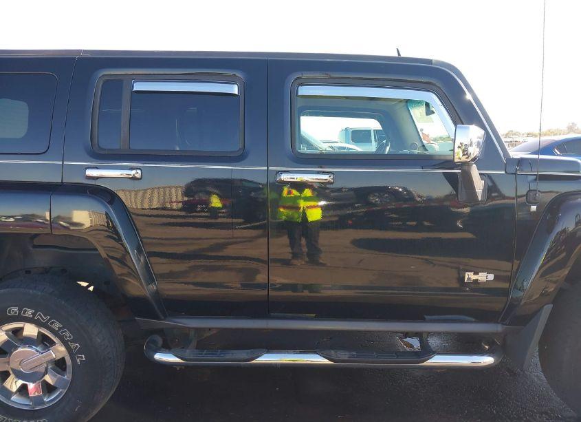 Photo 14 of 2007 Hummer H3 SUV (VIN 5GTDN13E578115665)