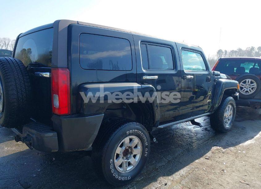 Photo 4 of 2007 Hummer H3 SUV (VIN 5GTDN13E578165918)