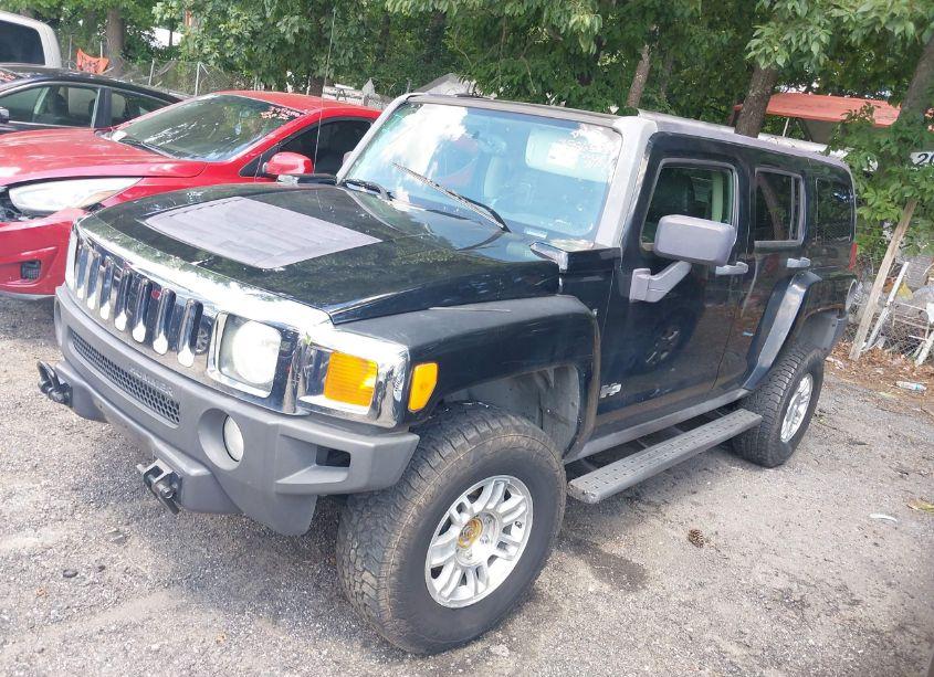Photo 2 of 2007 Hummer H3 SUV (VIN 5GTDN13E678181657)