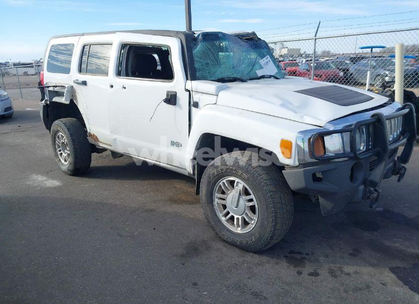 2007 Hummer H3 SUV (VIN 5GTDN13E678197857) main photo