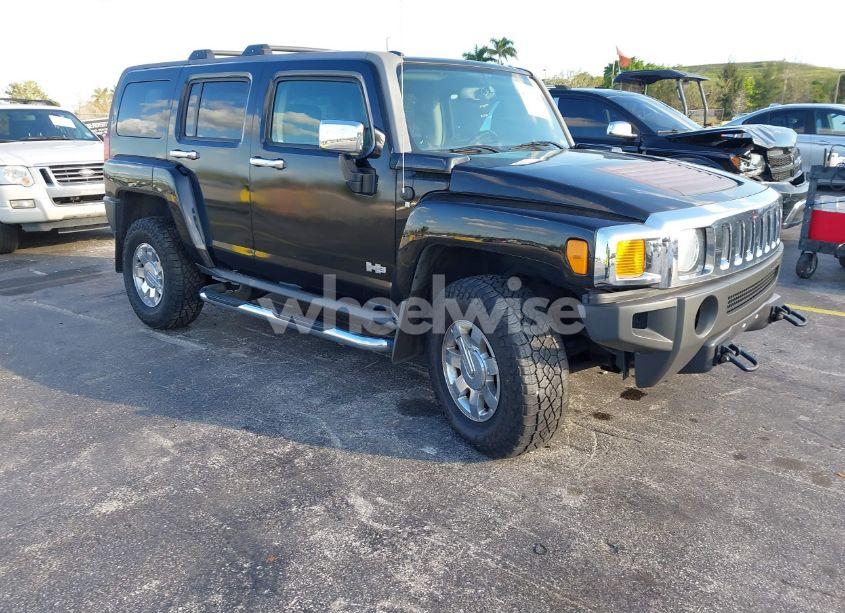 2007 Hummer H3 SUV (VIN 5GTDN13E978221665) main photo