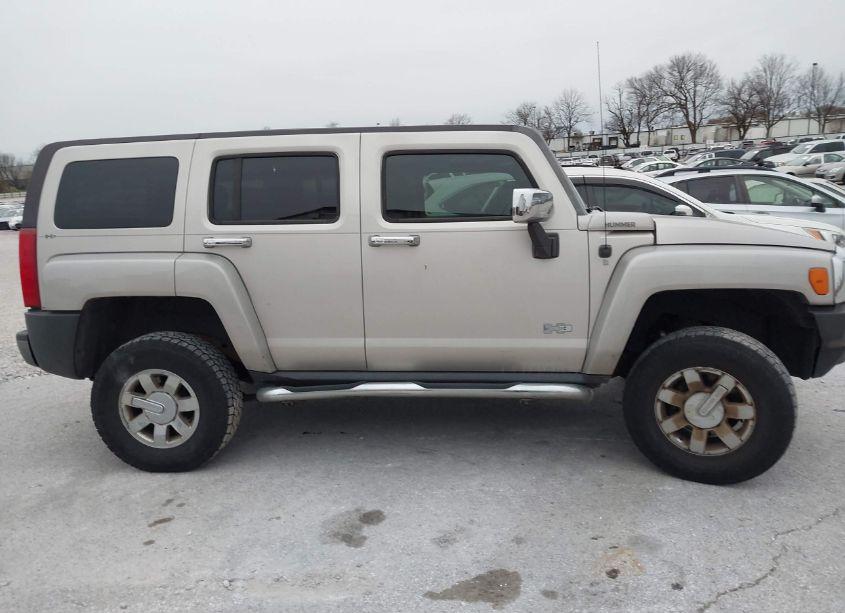 Photo 13 of 2007 Hummer H3 SUV (VIN 5GTDN13EX78103737)