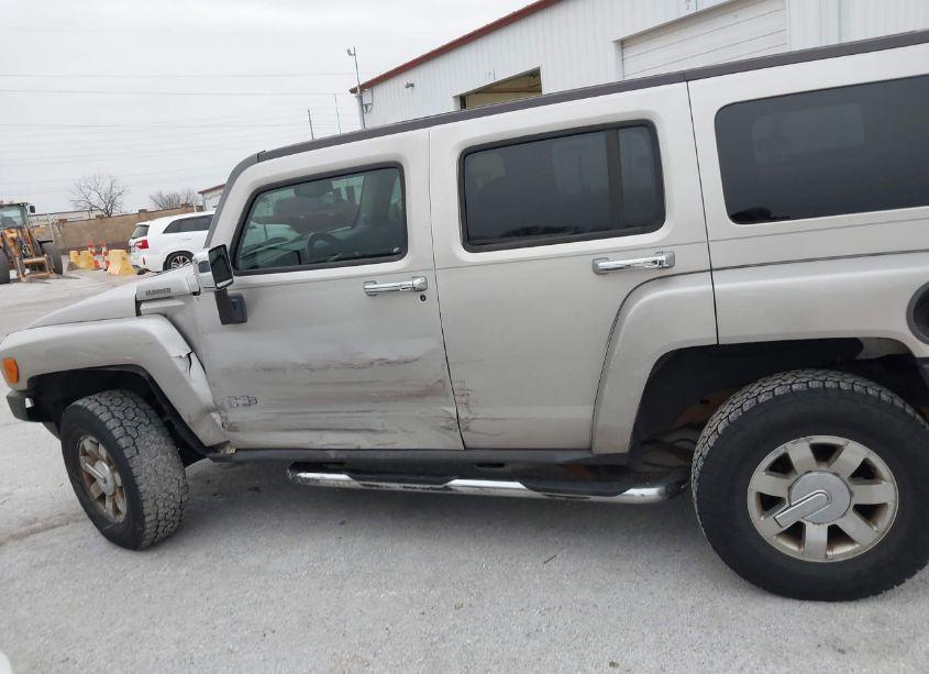 Photo 14 of 2007 Hummer H3 SUV (VIN 5GTDN13EX78103737)