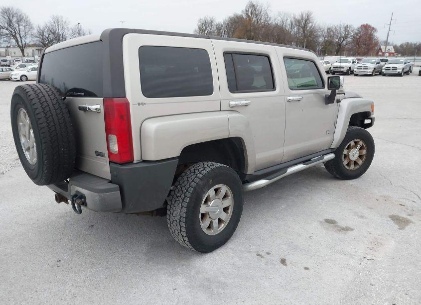 Photo 4 of 2007 Hummer H3 SUV (VIN 5GTDN13EX78103737)