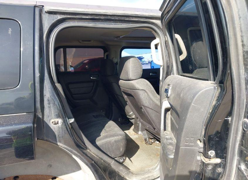 Photo 8 of 2007 Hummer H3 SUV (VIN 5GTDN13EX78195464)