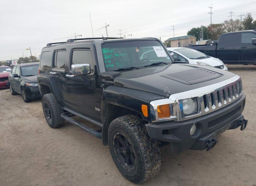 2007 Hummer H3 SUV (VIN 5GTDN13EX78234957) main photo