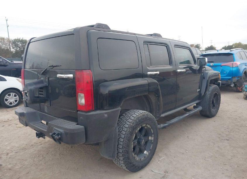 Photo 4 of 2007 Hummer H3 SUV (VIN 5GTDN13EX78234957)