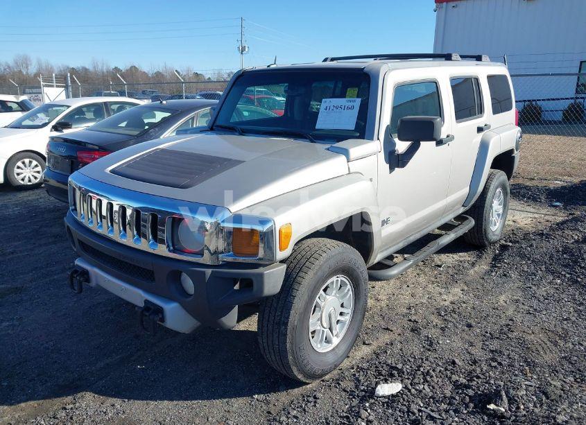 Photo 2 of 2008 Hummer H3 SUV (VIN 5GTEN13E888150576)