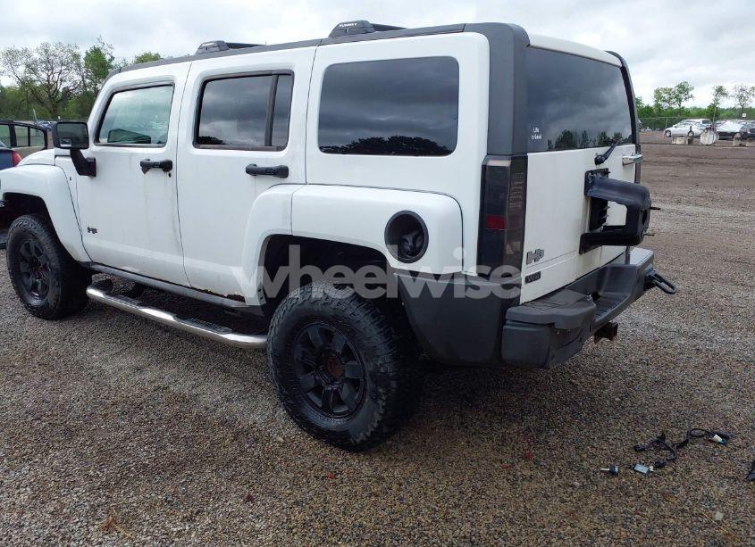 Photo 3 of 2008 Hummer H3 SUV (VIN 5GTEN13E988152370)