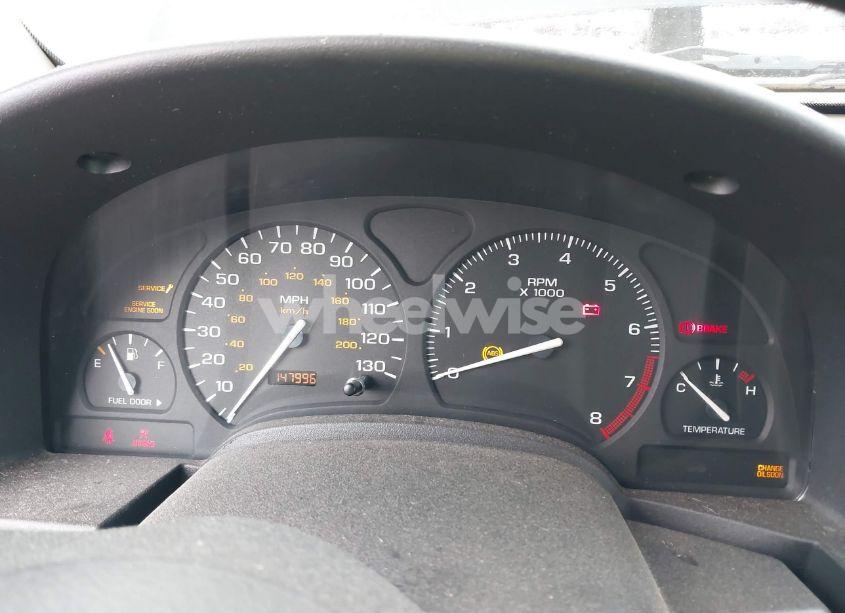 Photo 7 of 2003 Saturn Vue 4 CYL (VIN 5GZCZ23D33S853139)