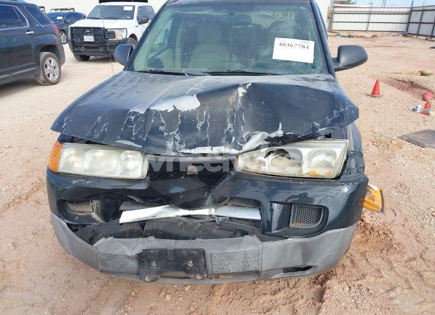 Photo 6 of 2005 Saturn Vue 4 CYL (VIN 5GZCZ23D35S828082)