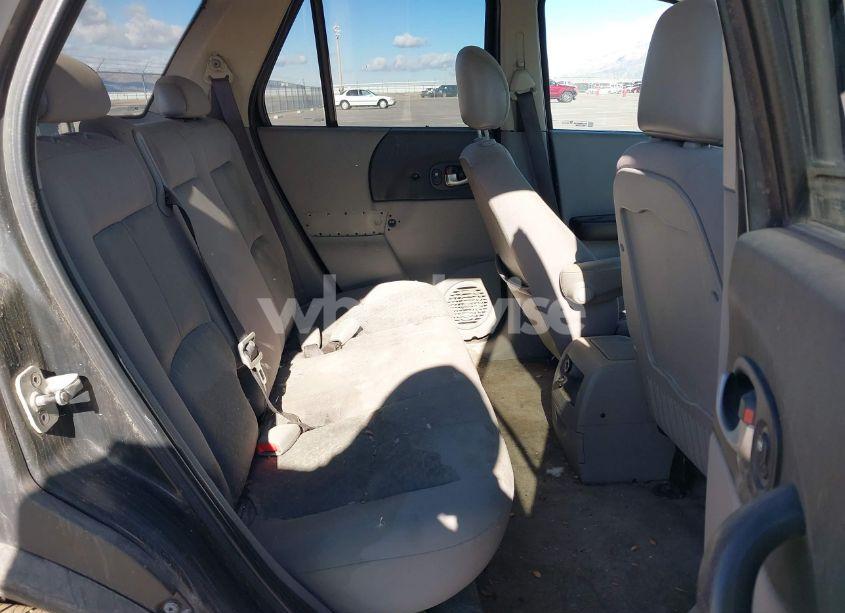 Photo 8 of 2005 Saturn Vue 4 CYL (VIN 5GZCZ23D45S849152)