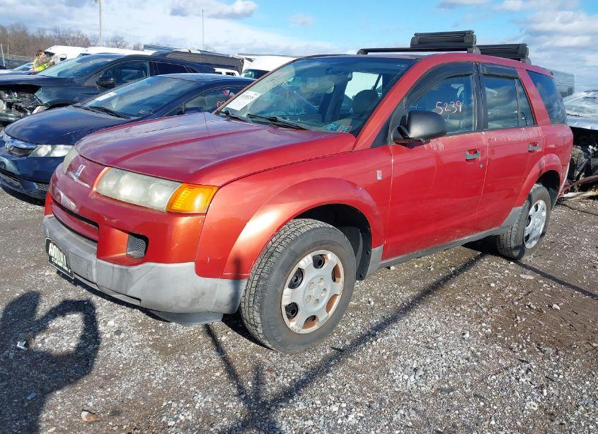 Photo 2 of 2003 Saturn Vue 4 CYL (VIN 5GZCZ23D63S909123)