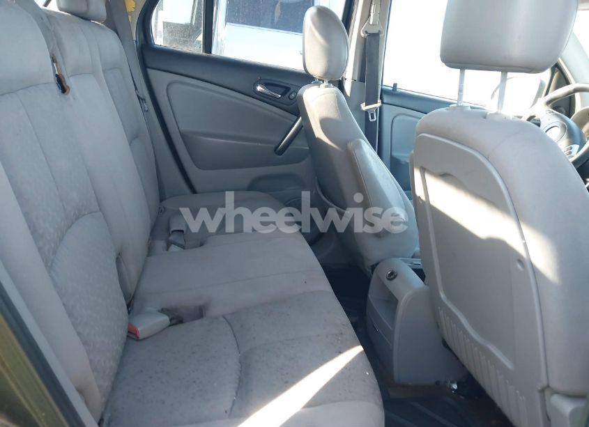 Photo 8 of 2006 Saturn Vue 4 CYL (VIN 5GZCZ23D66S802772)