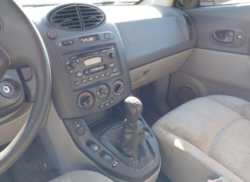 Photo 14 of 2003 Saturn Vue 4 CYL (VIN 5GZCZ23DX3S827248)