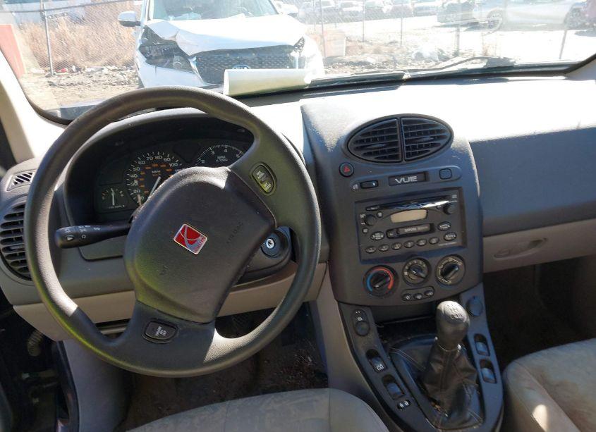 Photo 15 of 2003 Saturn Vue 4 CYL (VIN 5GZCZ23DX3S827248)
