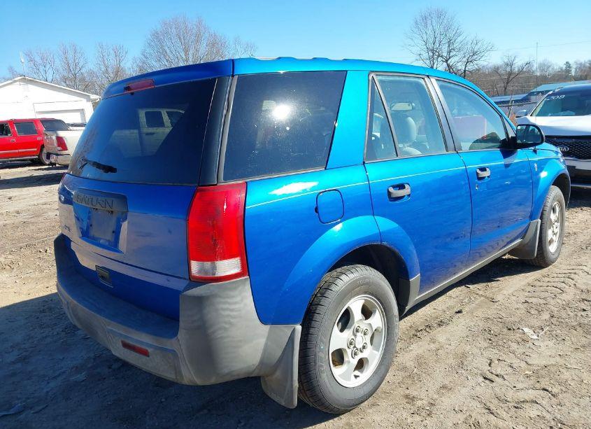 Photo 4 of 2003 Saturn Vue 4 CYL (VIN 5GZCZ23DX3S827248)