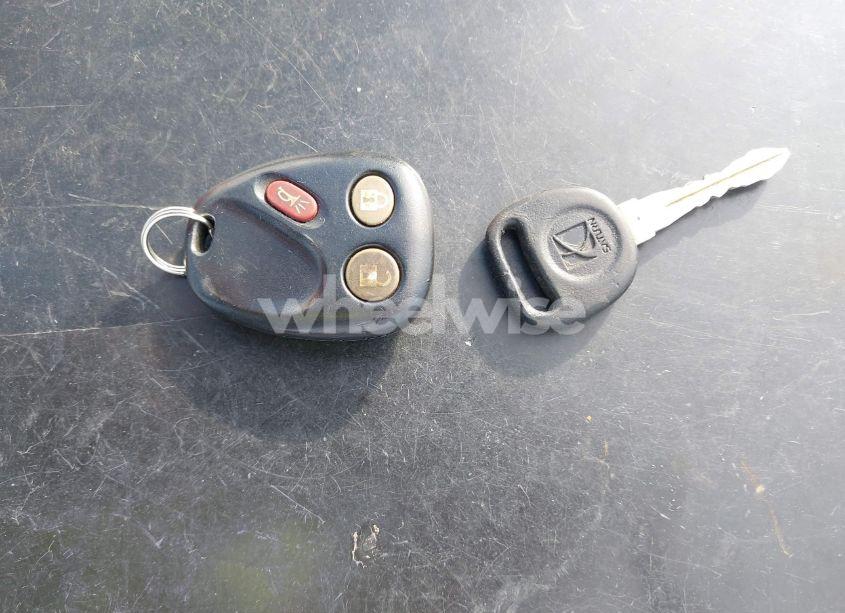 Photo 11 of 2006 Saturn Vue 4 CYL (VIN 5GZCZ33D06S846210)