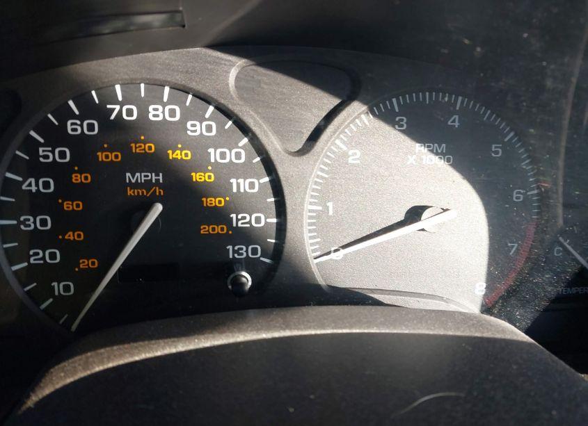 Photo 7 of 2003 Saturn Vue 4 CYL (VIN 5GZCZ33D13S837804)