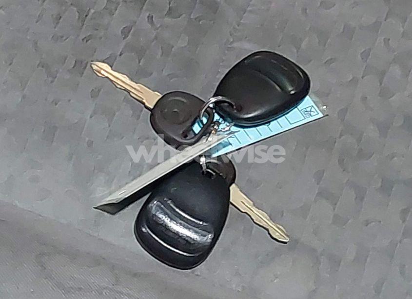 Photo 11 of 2006 Saturn Vue 4 CYL (VIN 5GZCZ33D16S887784)