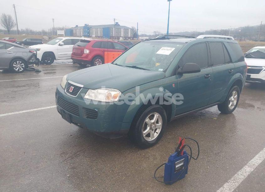 Photo 2 of 2007 Saturn Vue 4 CYL (VIN 5GZCZ33D27S829474)