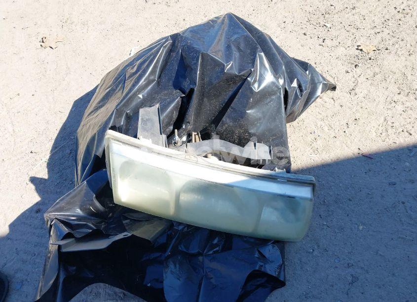 Photo 12 of 2005 Saturn Vue 4 CYL (VIN 5GZCZ33D35S828086)