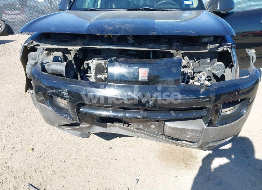 Photo 6 of 2005 Saturn Vue 4 CYL (VIN 5GZCZ33D35S828086)