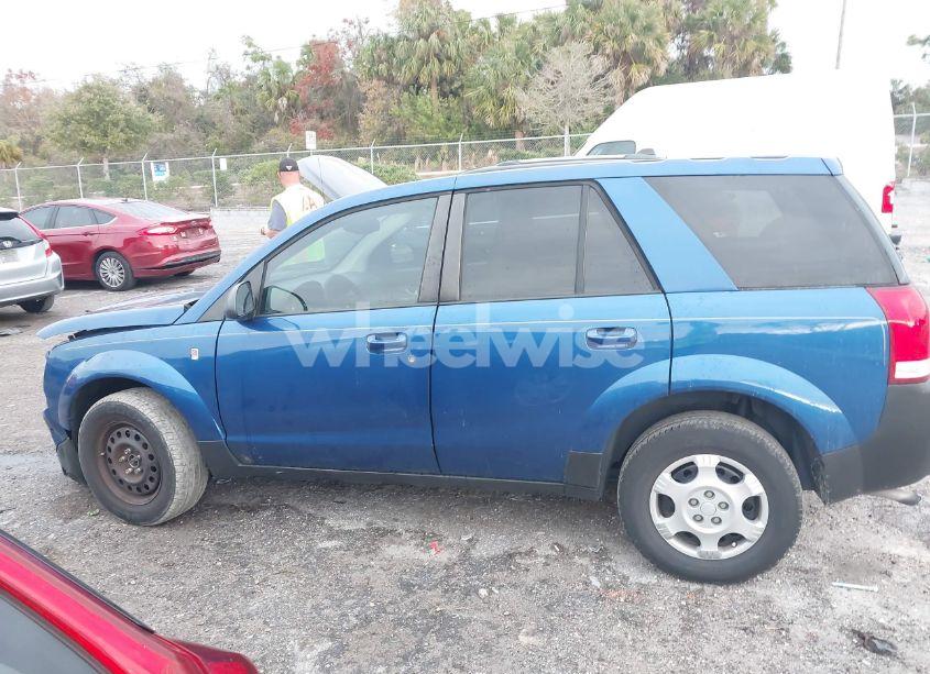 Photo 15 of 2005 Saturn Vue 4 CYL (VIN 5GZCZ33D55S826176)