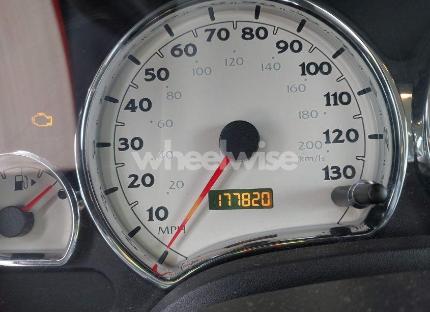 Photo 7 of 2006 Saturn Vue 4 CYL (VIN 5GZCZ33D56S800565)