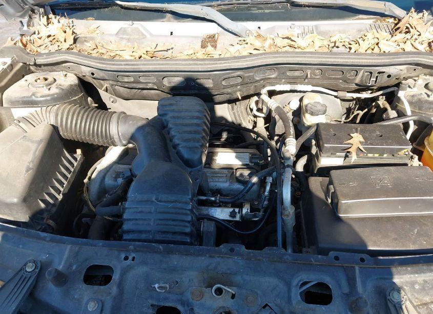 Photo 10 of 2007 Saturn Vue 4 CYL (VIN 5GZCZ33D57S829646)