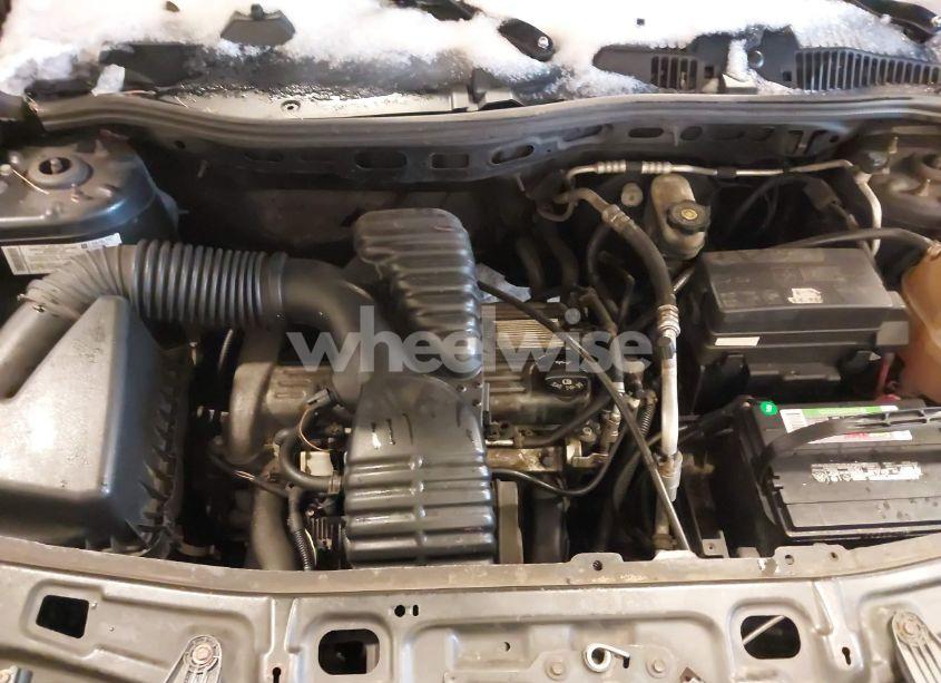 Photo 10 of 2007 Saturn Vue 4 CYL (VIN 5GZCZ33D57S863439)