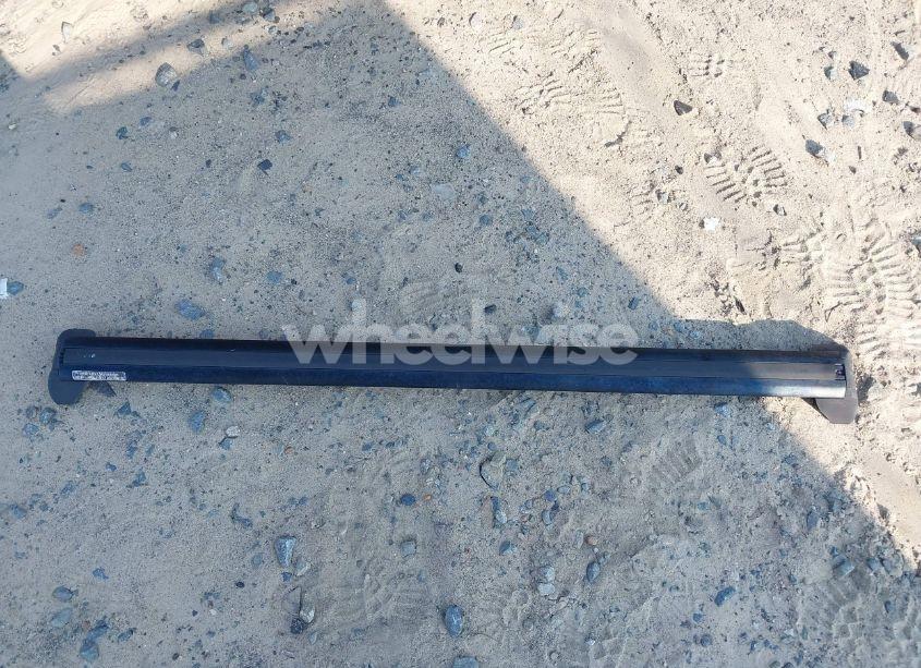 Photo 12 of 2005 Saturn Vue 4 CYL (VIN 5GZCZ33D65S825618)