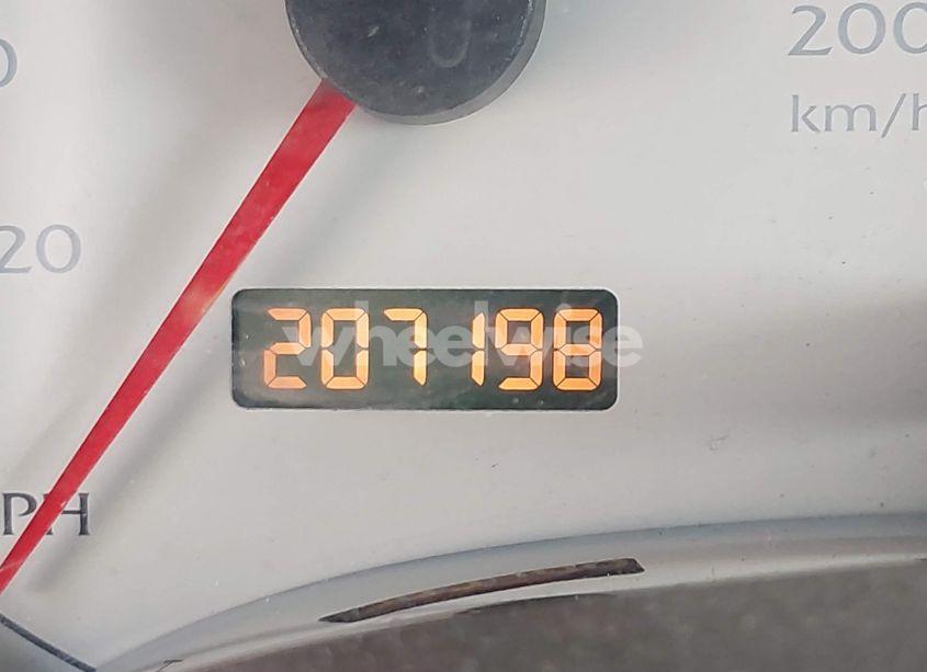 Photo 15 of 2005 Saturn Vue 4 CYL (VIN 5GZCZ33D65S869926)