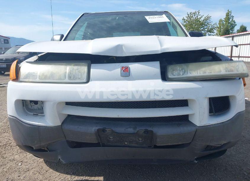 Photo 6 of 2005 Saturn Vue 4 CYL (VIN 5GZCZ33D65S869926)