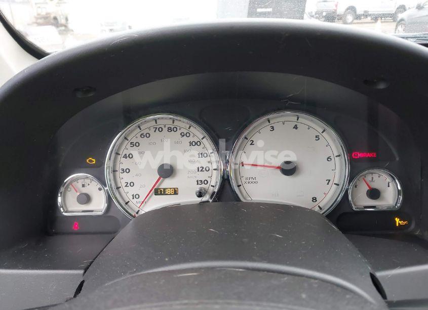 Photo 7 of 2006 Saturn Vue 4 CYL (VIN 5GZCZ33D66S835888)