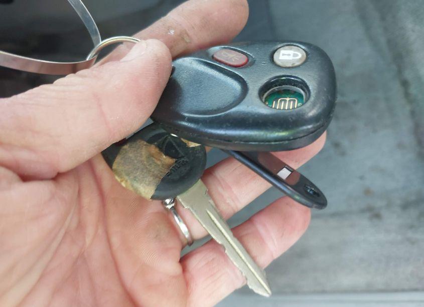 Photo 11 of 2006 Saturn Vue 4 CYL (VIN 5GZCZ33D76S833129)