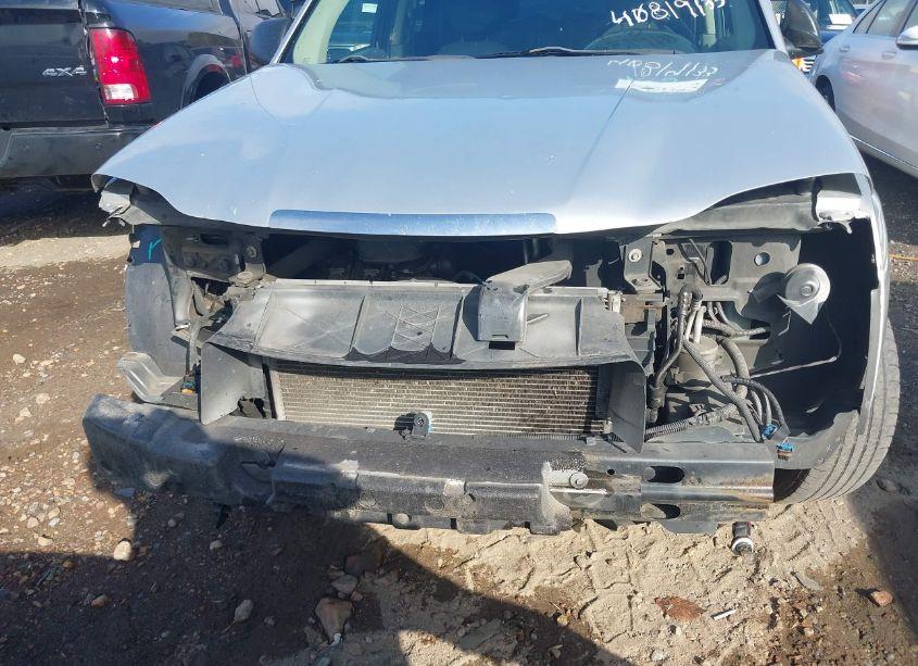 Photo 6 of 2006 Saturn Vue 4 CYL (VIN 5GZCZ33D76S833129)