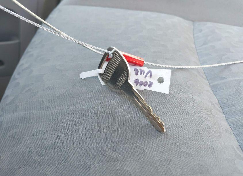 Photo 11 of 2006 Saturn Vue 4 CYL (VIN 5GZCZ33D76S885098)