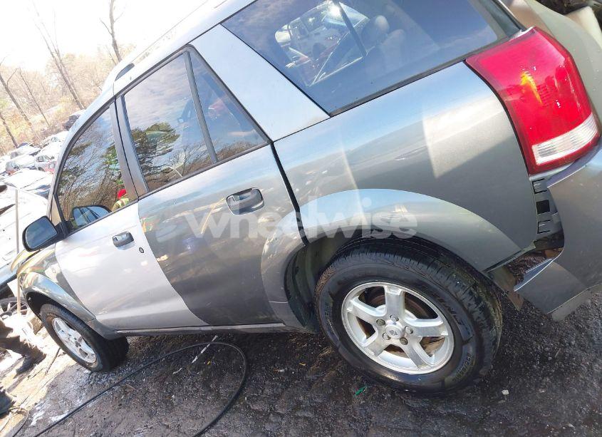 Photo 13 of 2007 Saturn Vue 4 CYL (VIN 5GZCZ33D77S817031)