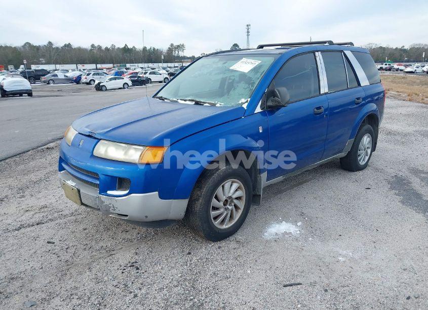 Photo 2 of 2003 Saturn Vue 4 CYL (VIN 5GZCZ33D83S915298)