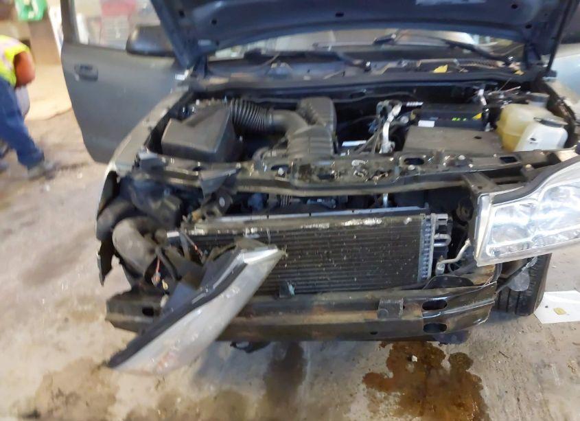 Photo 6 of 2007 Saturn Vue 4 CYL (VIN 5GZCZ33D87S840527)