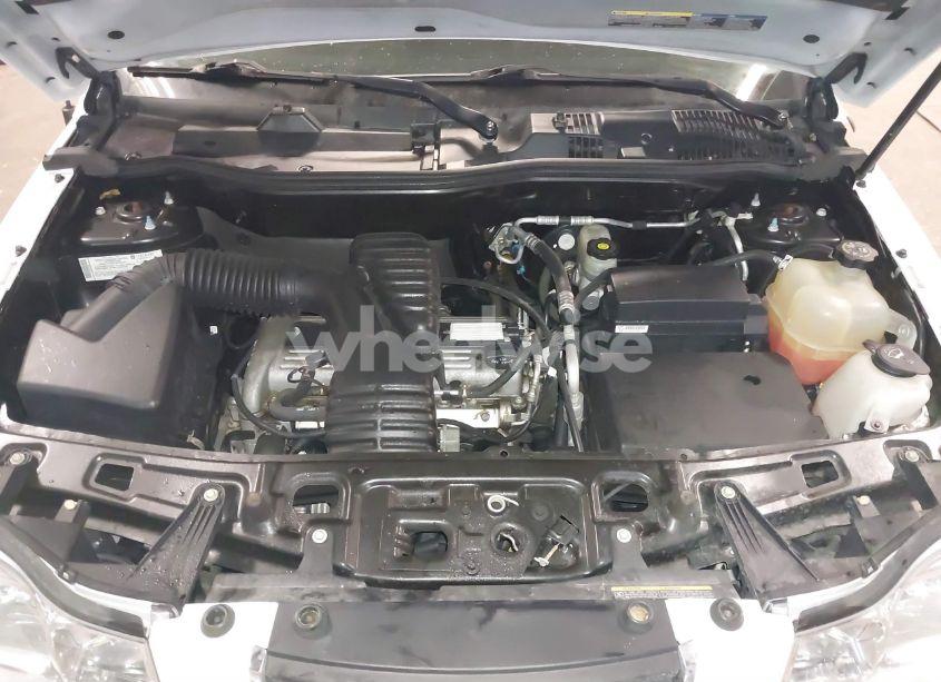 Photo 10 of 2007 Saturn Vue 4 CYL (VIN 5GZCZ33D87S844545)